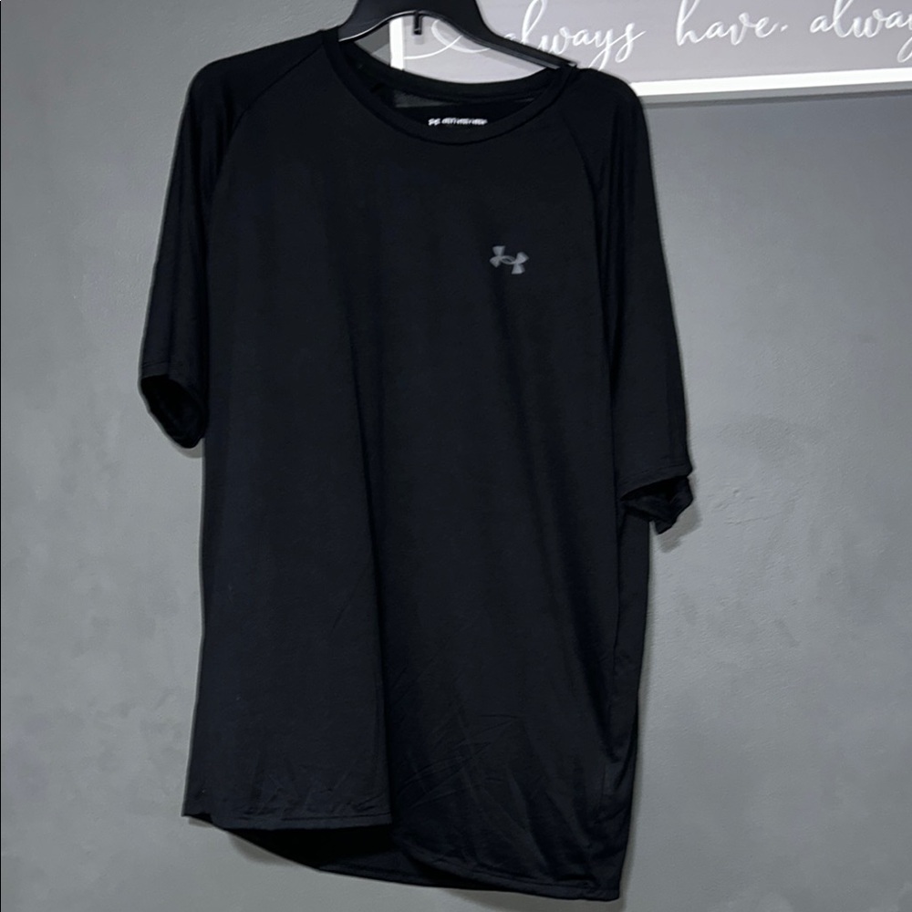 Under Armour Tee